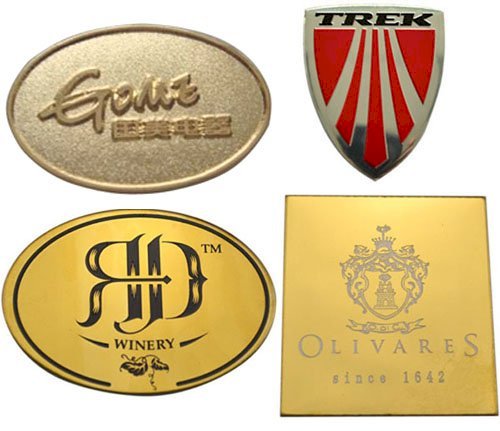 Logo kim loại là gì? Địa chỉ sản xuất uy tín tại TPHCM