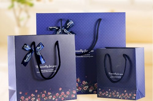 Nơi đâu sản xuất túi giấy giá rẻ, lợi ích của việc in túi giấy hiện nay!